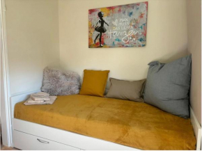 Mini Apartment
